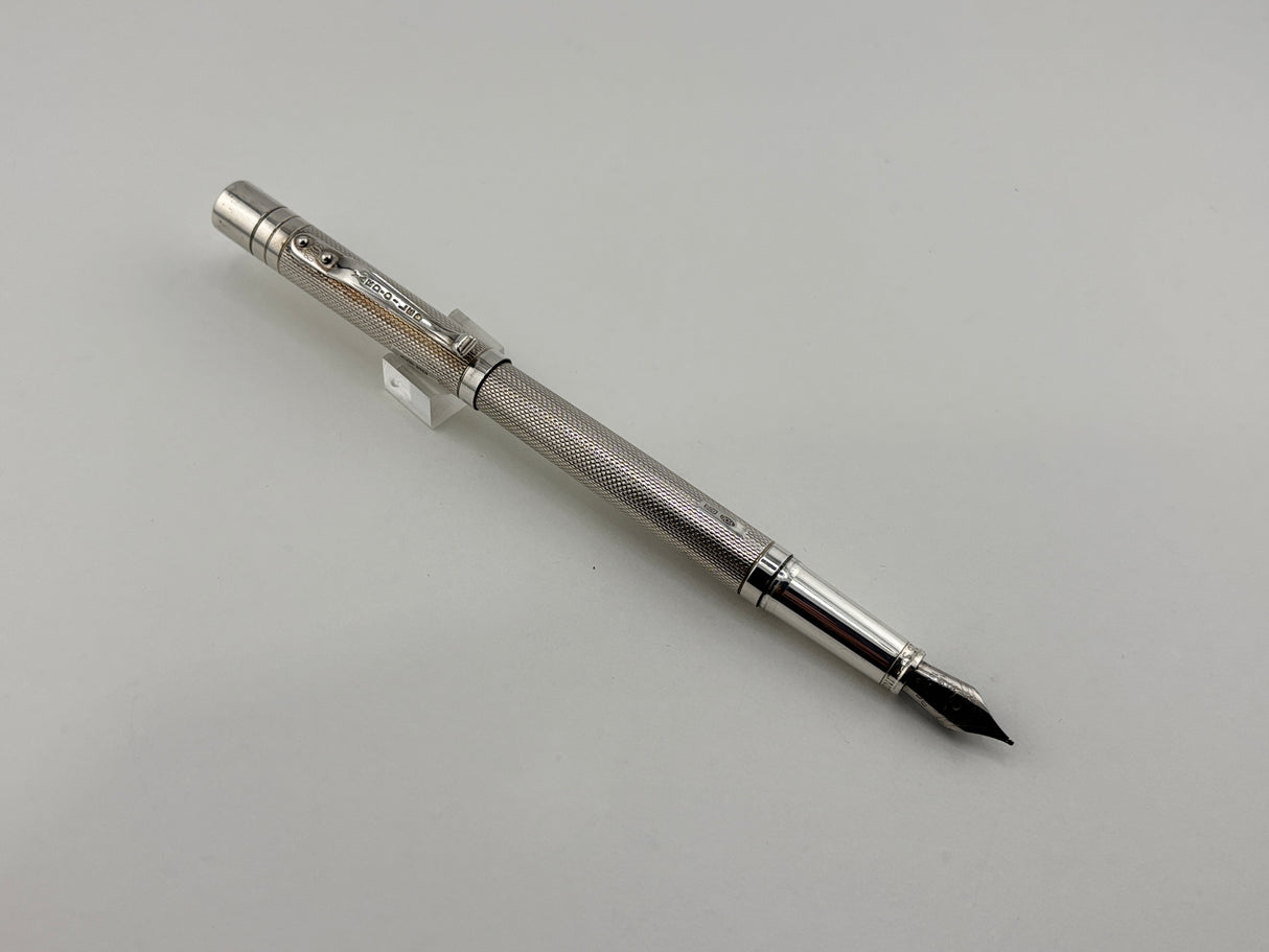 Yard O Led Viceroy Standard Barley Sterling Silver .925 Fountain Pen - Medium 18kt Gold Nib