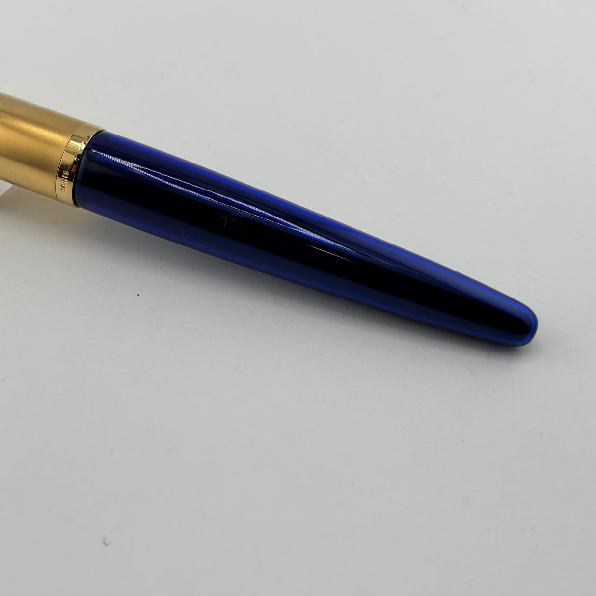 Waterman Edson Blue Translucent Fountain Pen - Medium 18 Kt Gold Nib