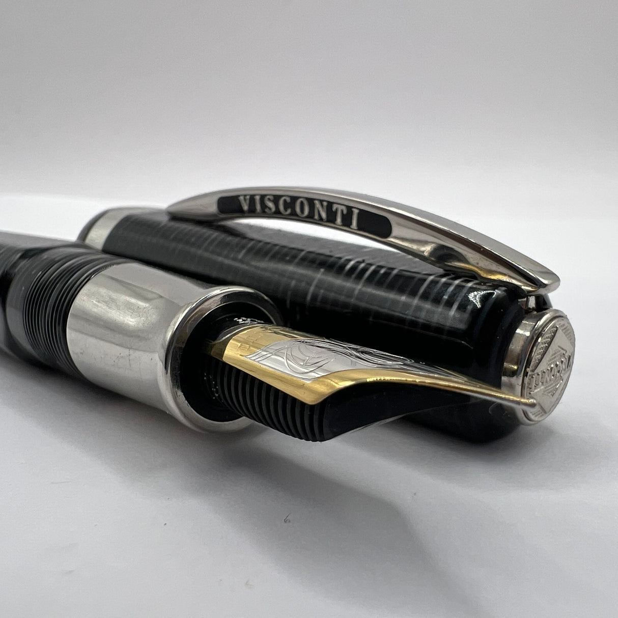 Visconti Wall Street Glittering Silver Celluloid Fountain Pen - Fine 14kt Gold Nib
