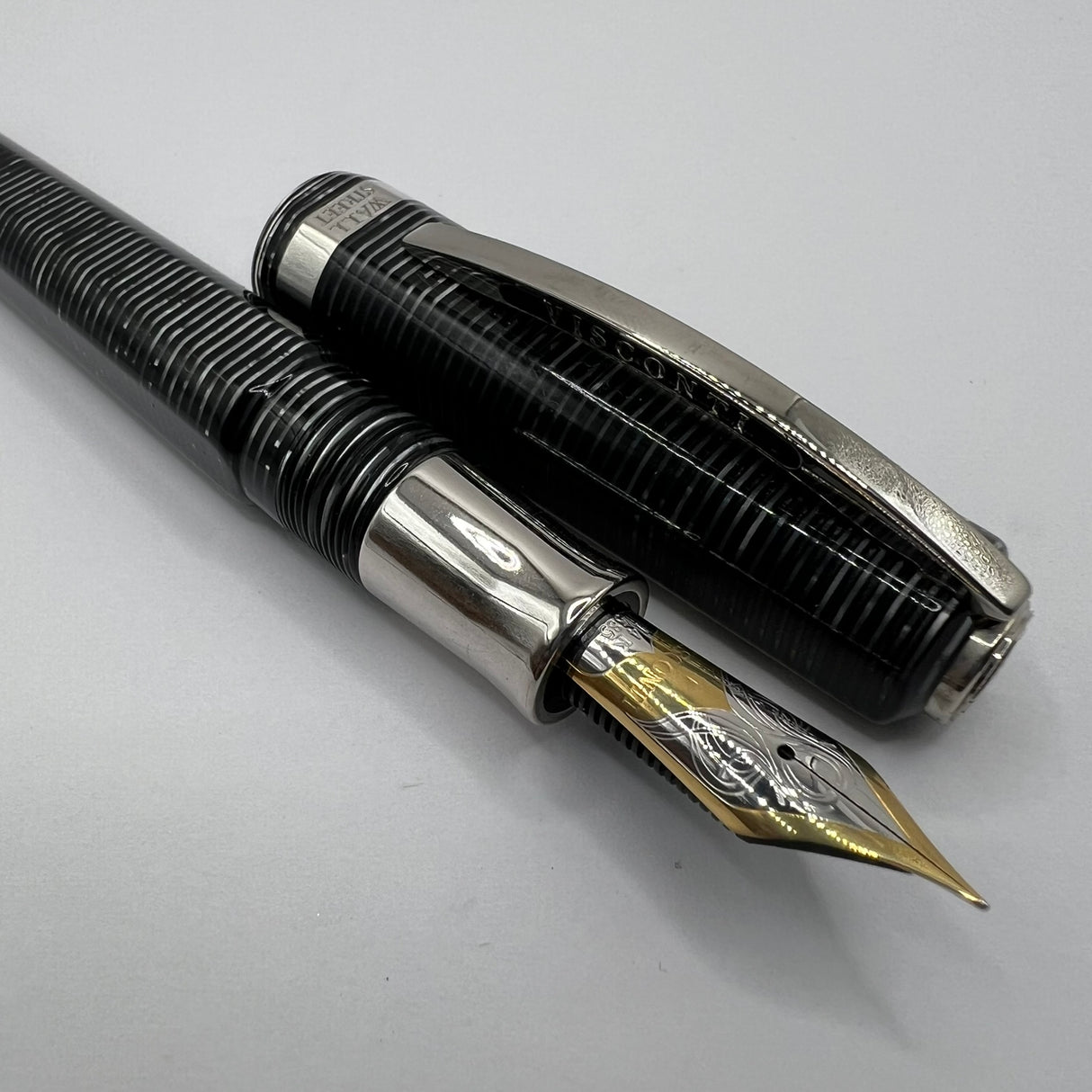 Visconti Wall Street Glittering Silver Celluloid Fountain Pen - Fine 14kt Gold Nib