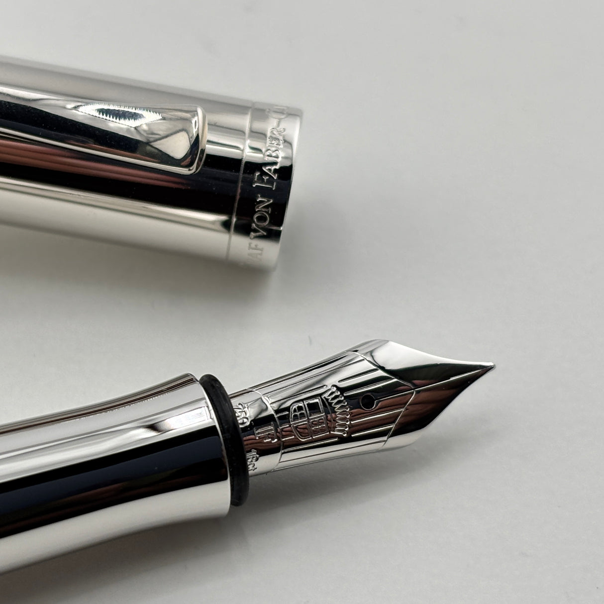 Graf von Faber Castell Guilloche Barleycorn Fountain Pen - Rhodium Plated - Fine 18kt Gold Nib