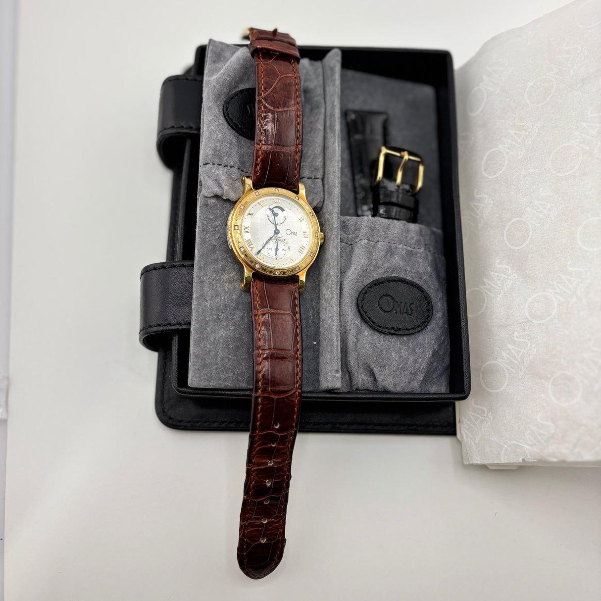 OMAS Prius Chronometer Watch - Solid Gold 18K - Extremely Rare!