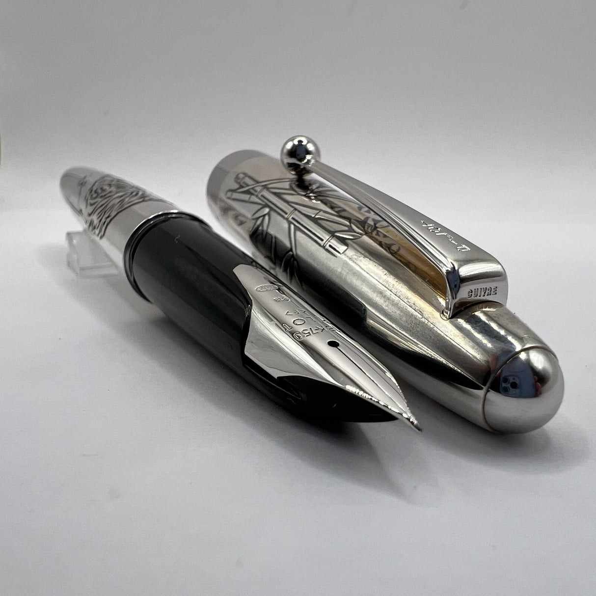 Pilot Sterling Silver Tiger Fountain Pen - Fine 18kt Gold Nib