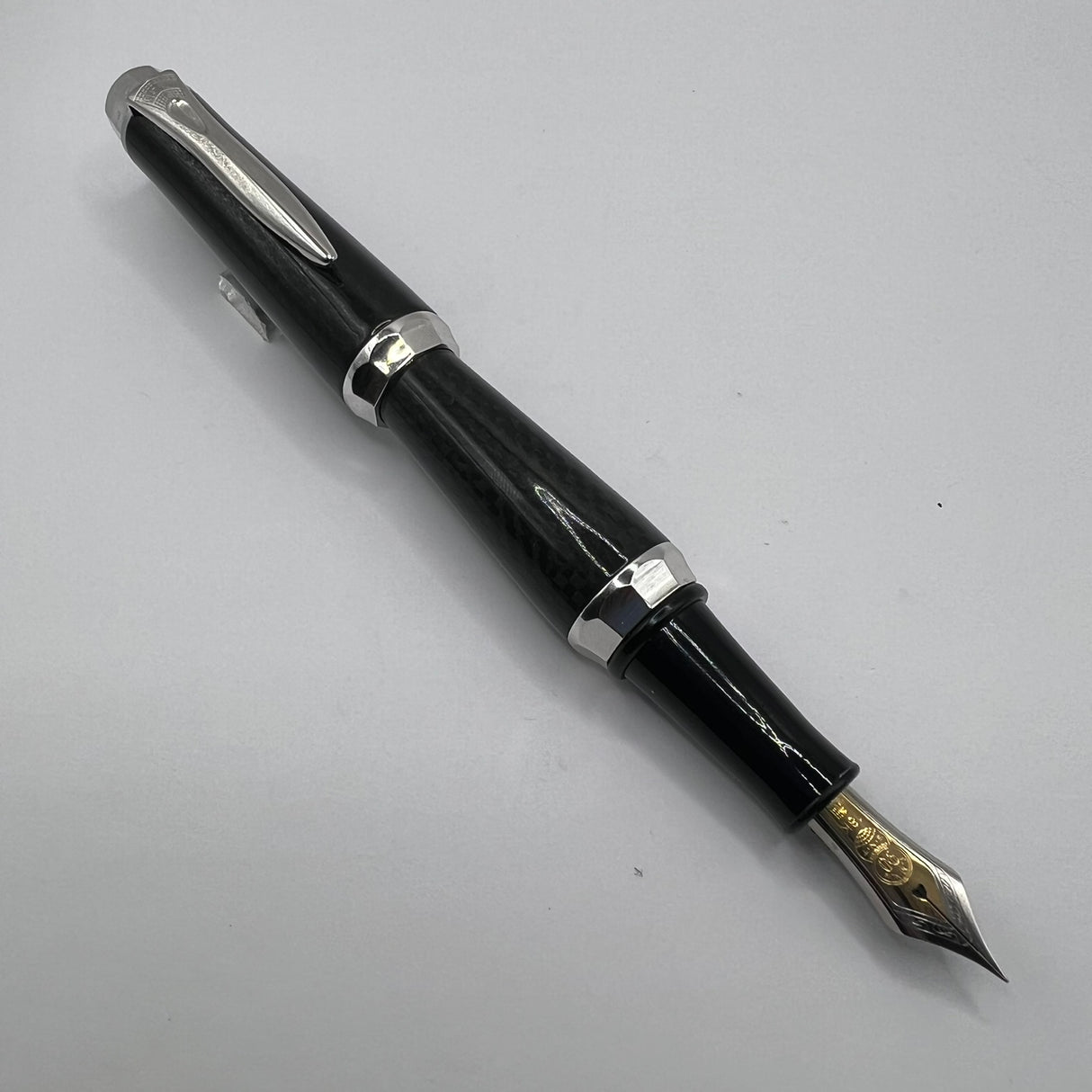 Platinum 90th Anniversary Carbon Fiber 25G Limited Edition Fountain Pen - Fine 18kt Gold Nib