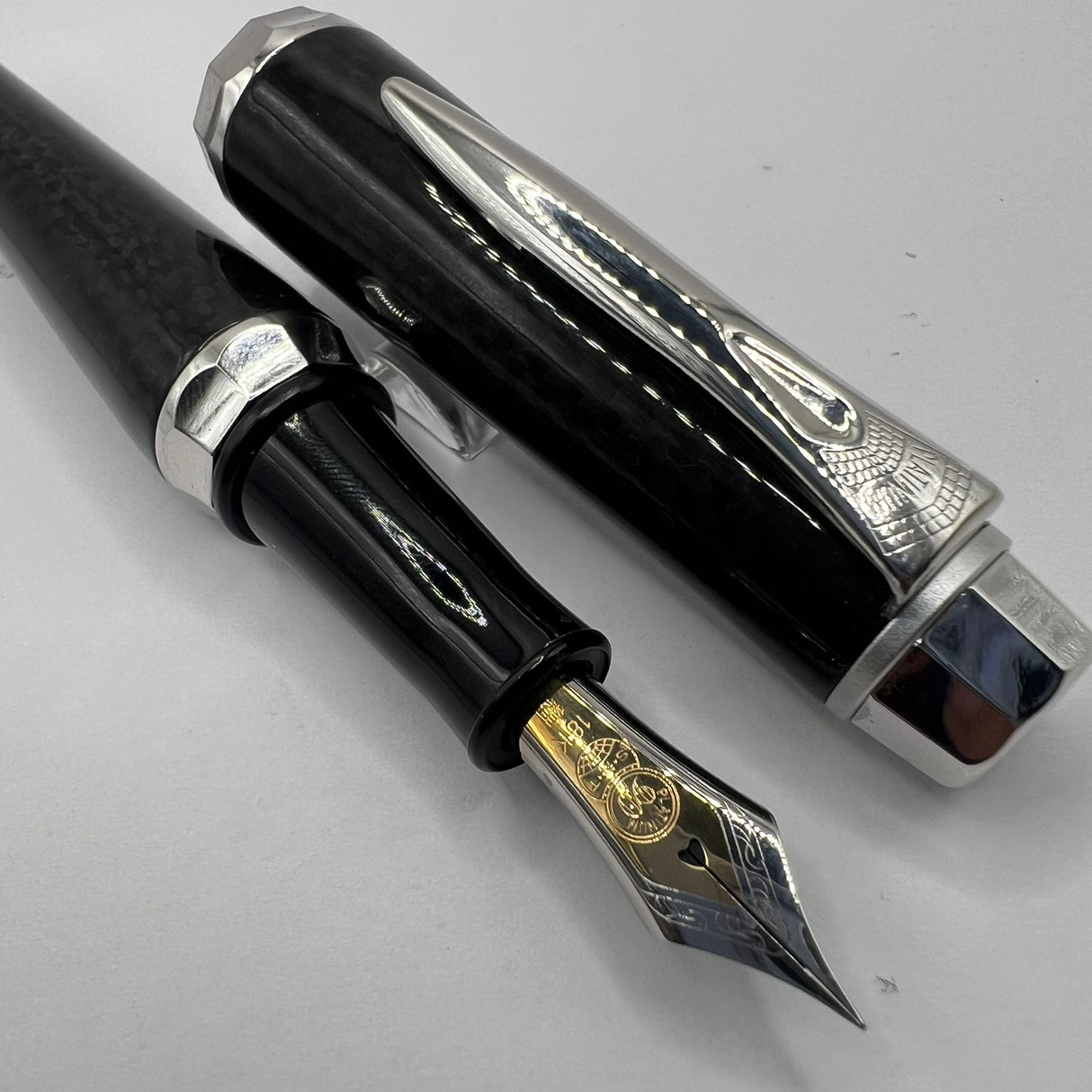 Platinum 90th Anniversary Carbon Fiber 25G Limited Edition Fountain Pen - Fine 18kt Gold Nib