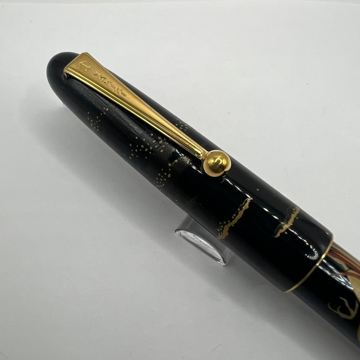 Namiki Nippon Art Chinese Phoenix Fountain Pen - Medium 14kt Gold Nib