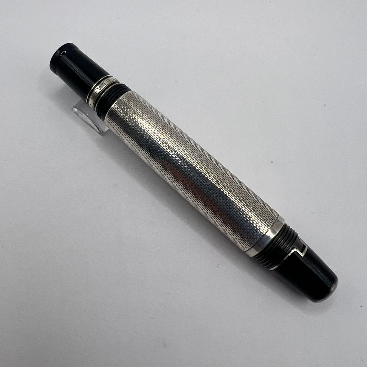 Montblanc Boheme Sterling Silver Barleycorn Retractable Nib Fountain Pen - Medium 18kt Gold Nib
