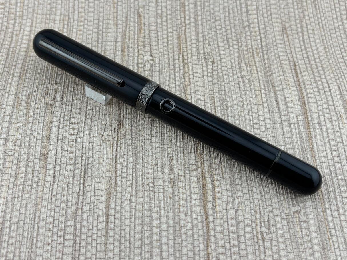 Nahvalur Nautilus Cephalopod Black Finish - Fountain Pen