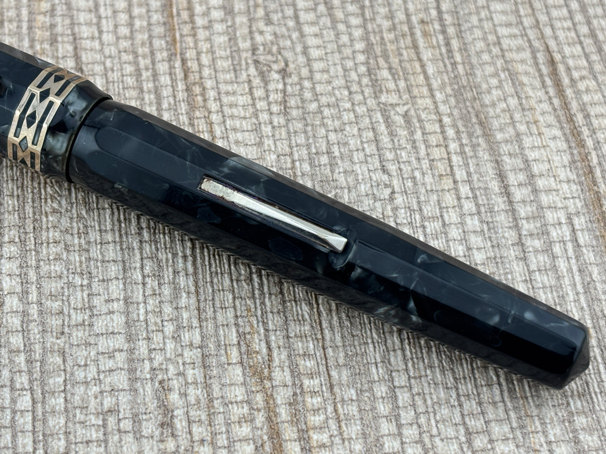 Wahl-Eversharp Doric Oversize Burma Pearl Grey Flexible Nib - Rare In This Condition! Fountain Pen ED