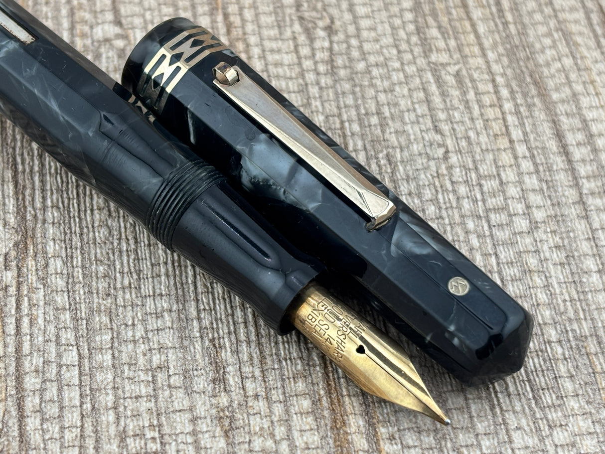 Wahl-Eversharp Doric Oversize Burma Pearl Grey Flexible Nib - Rare In This Condition! Fountain Pen ED