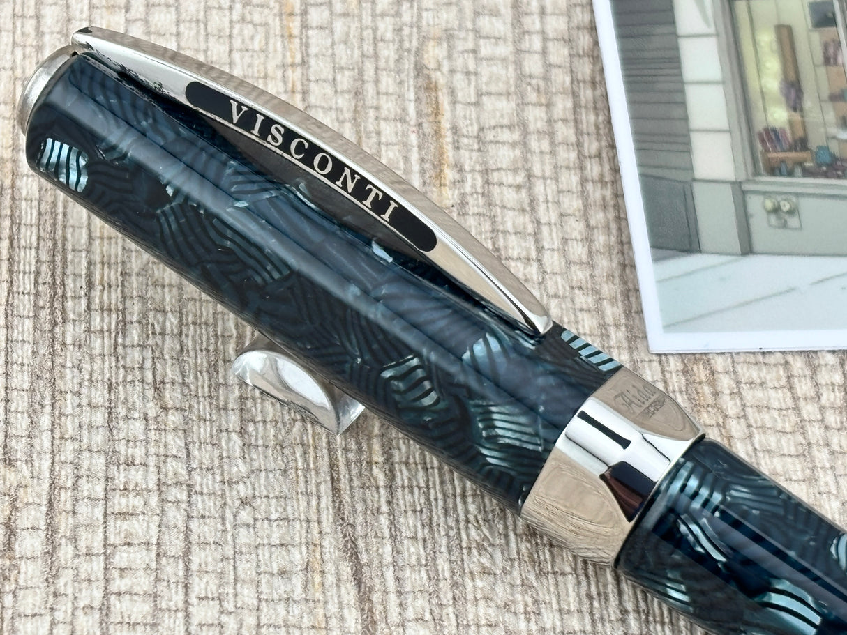 Visconti Aida Candy Stripes Celluloid Limited Edition Fountain Pen - Fine 18kt Gold Nib