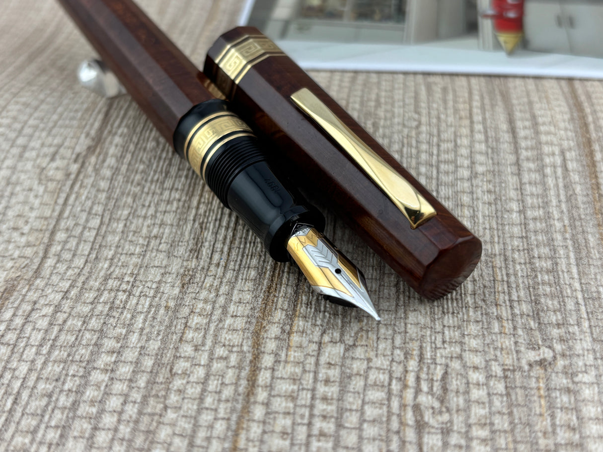OMAS Cristoforo Colombo II Limited Edition Briarwood Fountain Pen - Fine 18kt Gold Nib