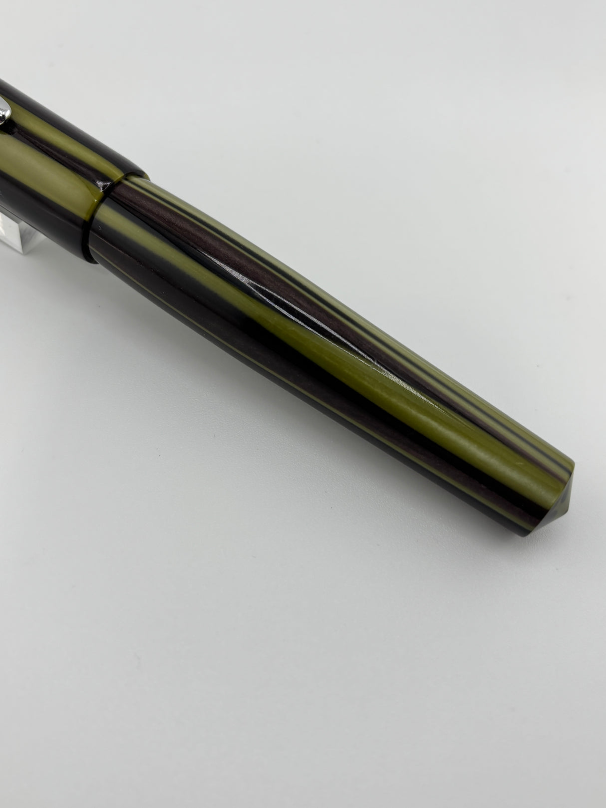 Ranga Pen huge Pen Lime and Black resin NICE - Fine nib - Fountain Pen