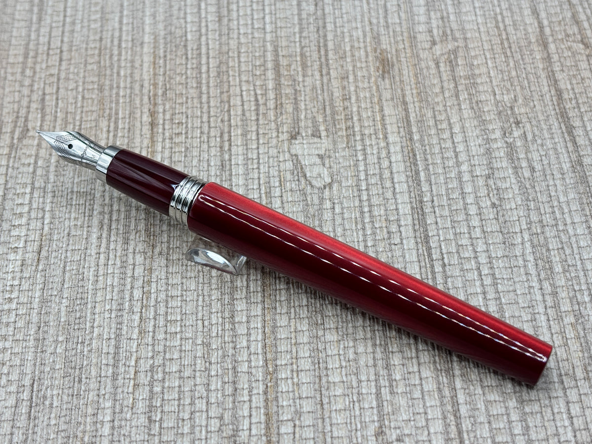 Montegrappa Felicita Red Velvet Red - Fountain Pen