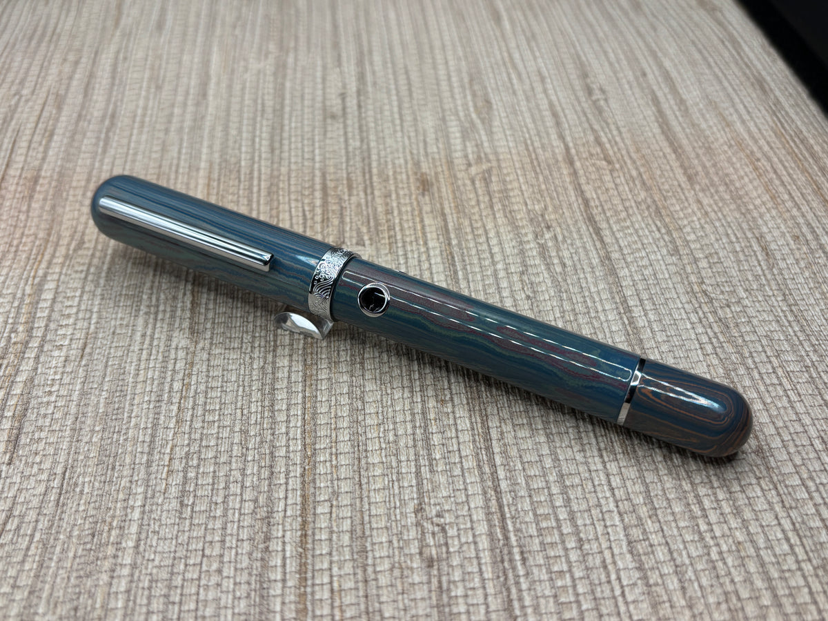 Nahvalur Nautilus LIght Green Ebonite L.E 239/400 - Fountain Pen