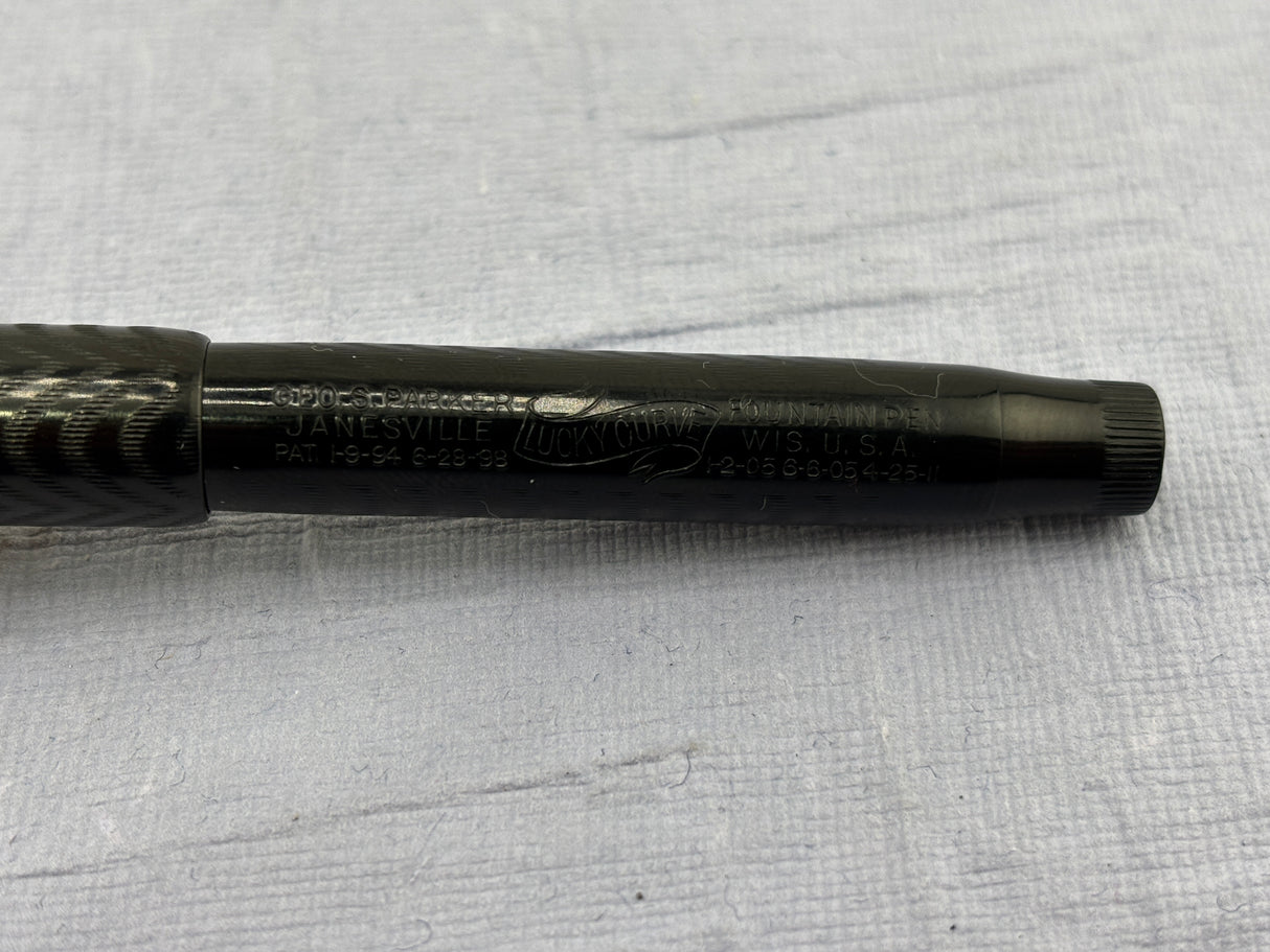 Parker Lucky Curve Jack Knife Safety Black chased Fountain Pen