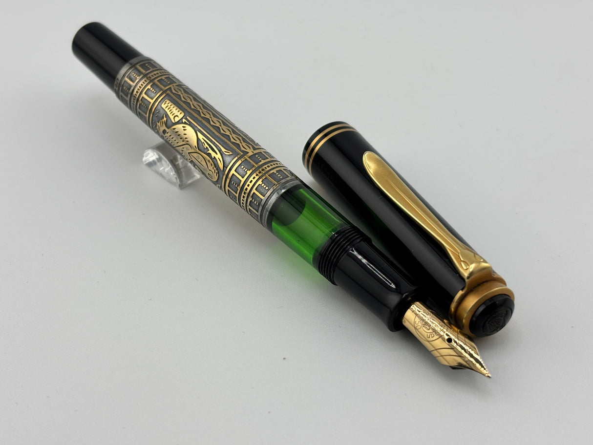 Pelikan M700 Toledo Fountain Pen - Fine 18kt Gold Nib - 1990s