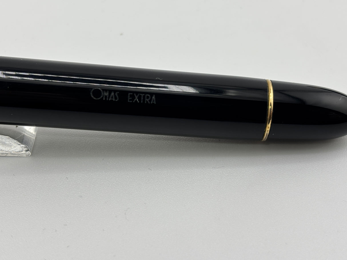 OMAS Largest Ogiva "Extra" Black Fountain Pen - Medium 18kt Gold Nib