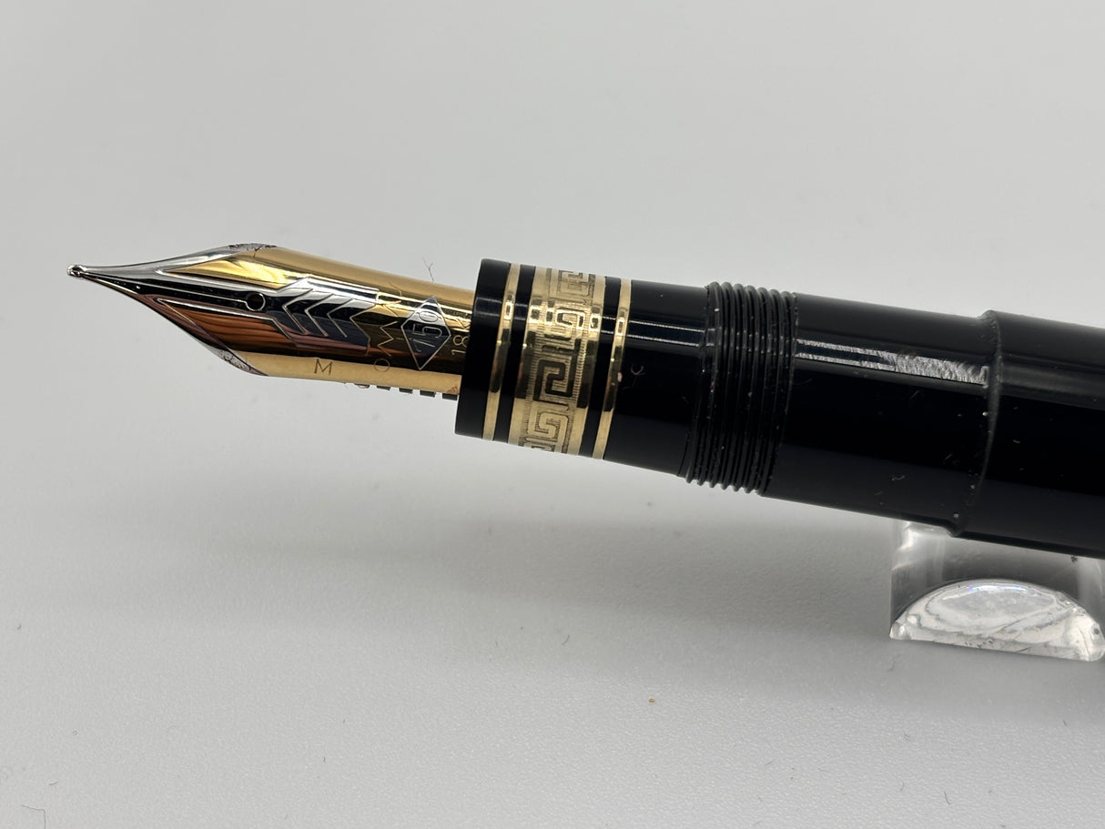 OMAS Largest Ogiva "Extra" Black Fountain Pen - Medium 18kt Gold Nib