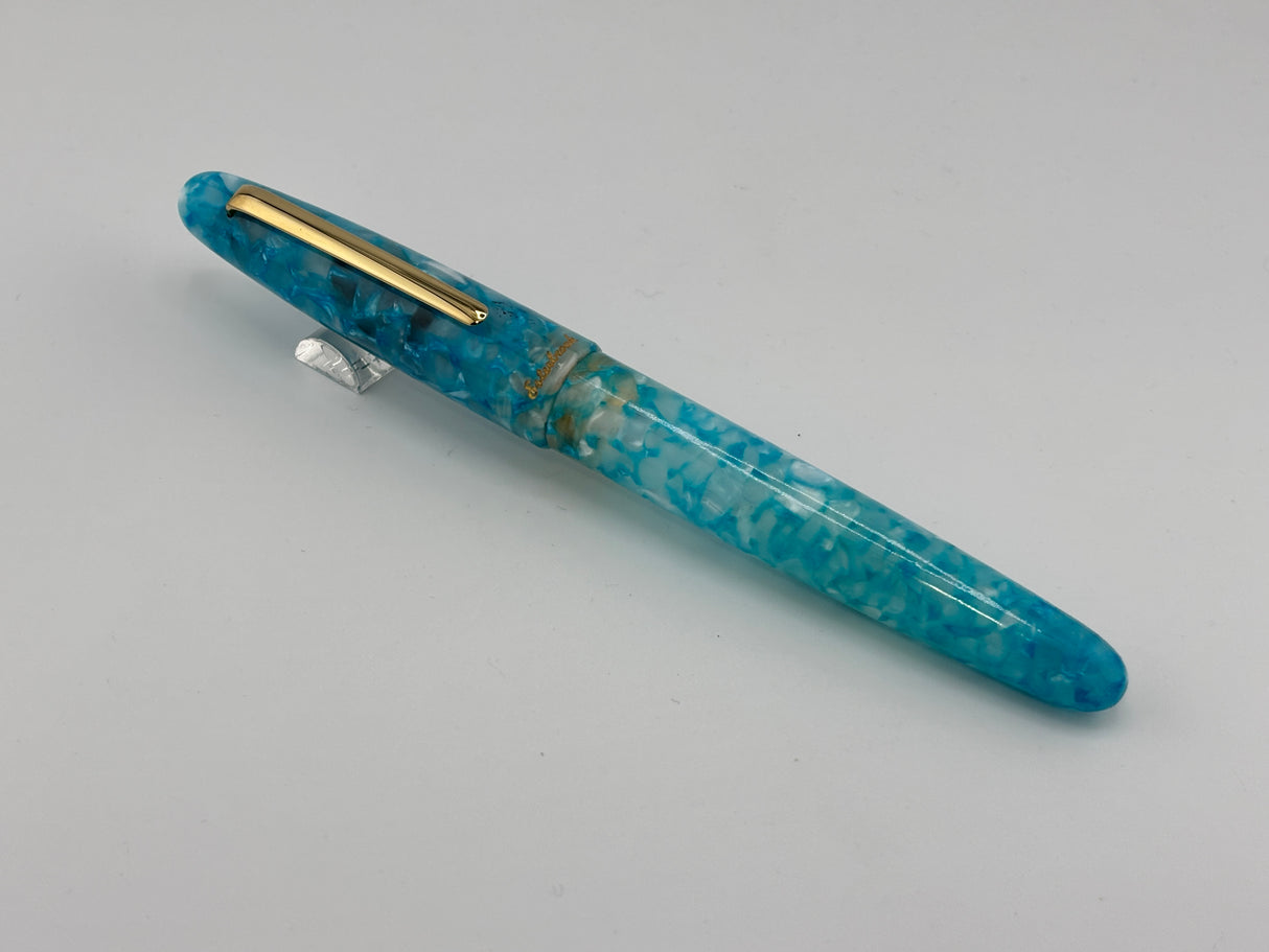 Esterbrook Oversized Estie Sea Glass Fountain Pen - Broad Gold-Plated Nib