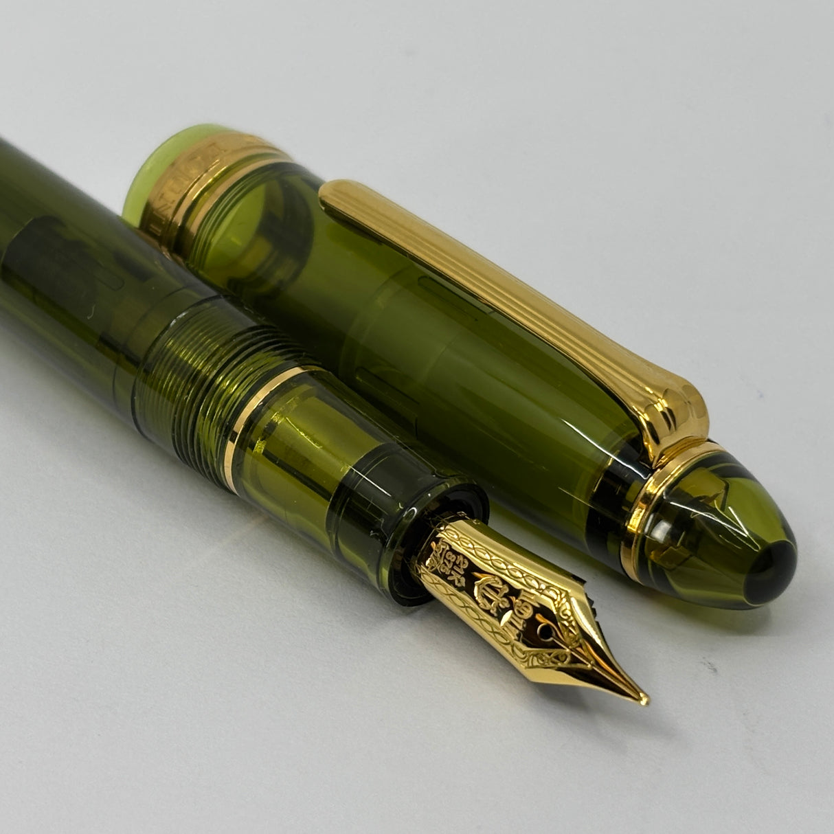 Sailor 1911 Large Kagero Green Transparent Fountain Pen - Broad 21kt Gold Nib