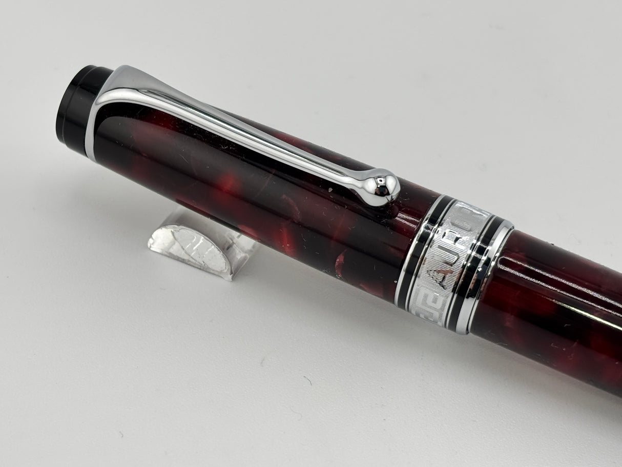 Aurora Optima Marbled Burgundy Auroloide Fountain Pen - Medium 14kt Gold Nib
