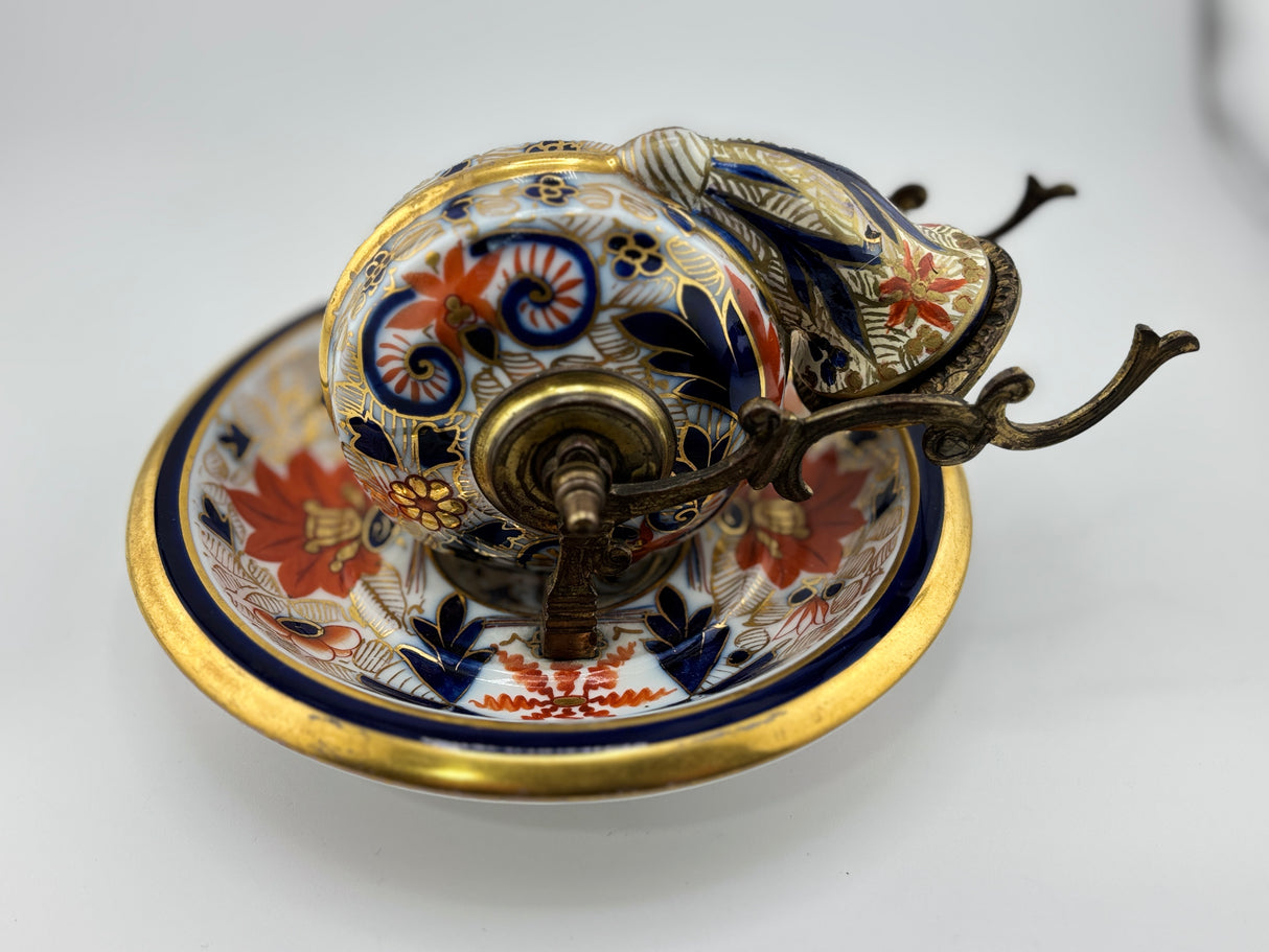 Inkwell Vintage circa 1880 excellent condition - represents a shell