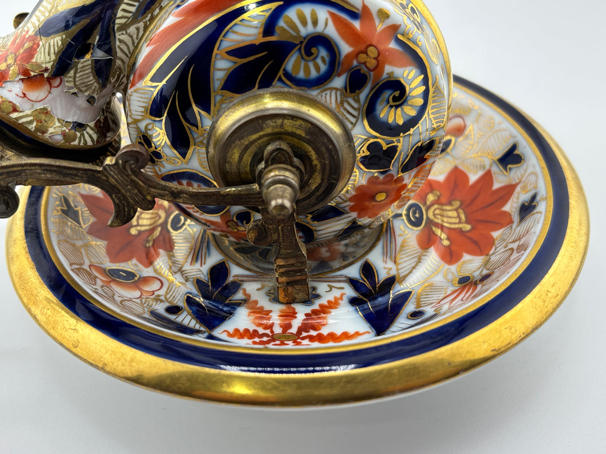 Inkwell Vintage circa 1880 excellent condition - represents a shell