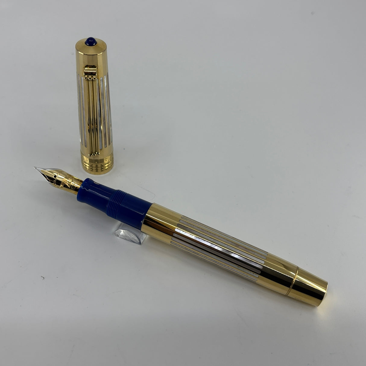 Omas Roma Bernini Solid Gold 18K750 Fountain Pen - The grail for any Omas Collector !