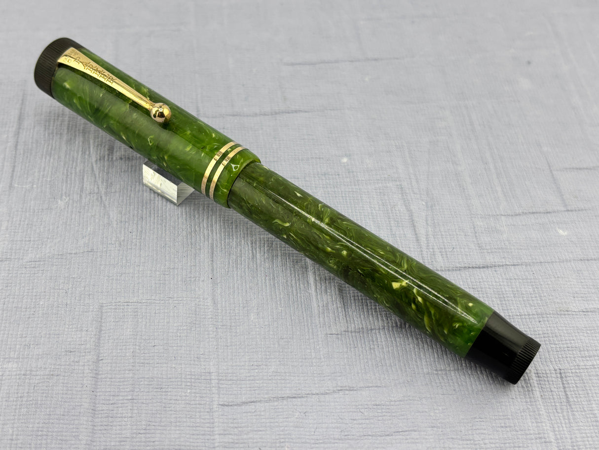 Parker Duofold Senior Flat top Green Jade Fountain Pen