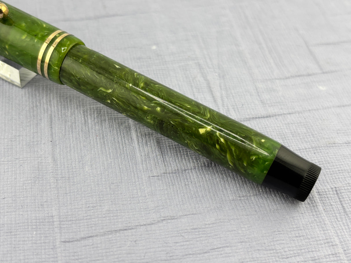 Parker Duofold Senior Flat top Green Jade Fountain Pen