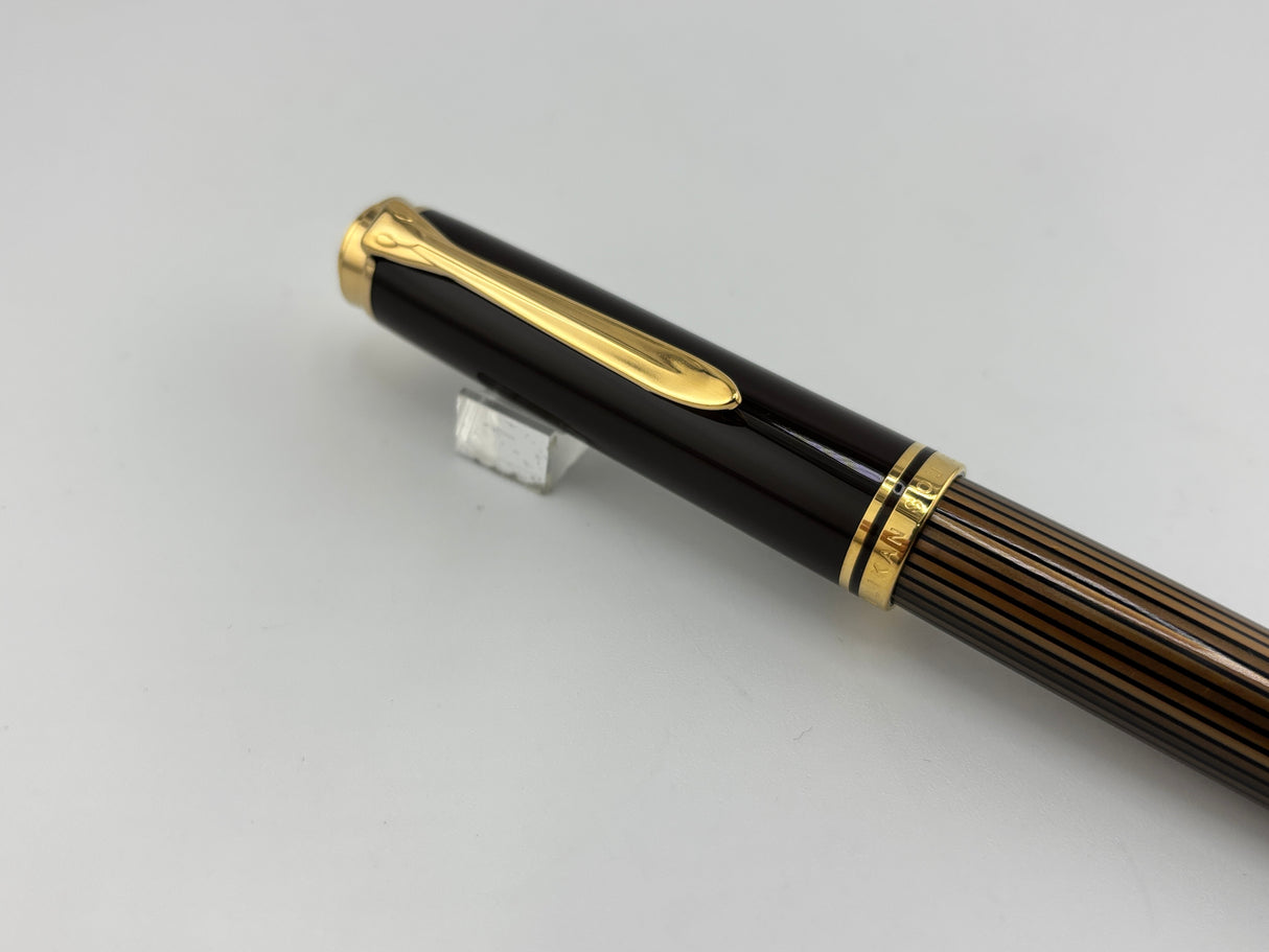 Pelikan M800 Brown Striped Barrel/Solid Brown Cap Fountain Pen - Medium 18kt Gold Nib