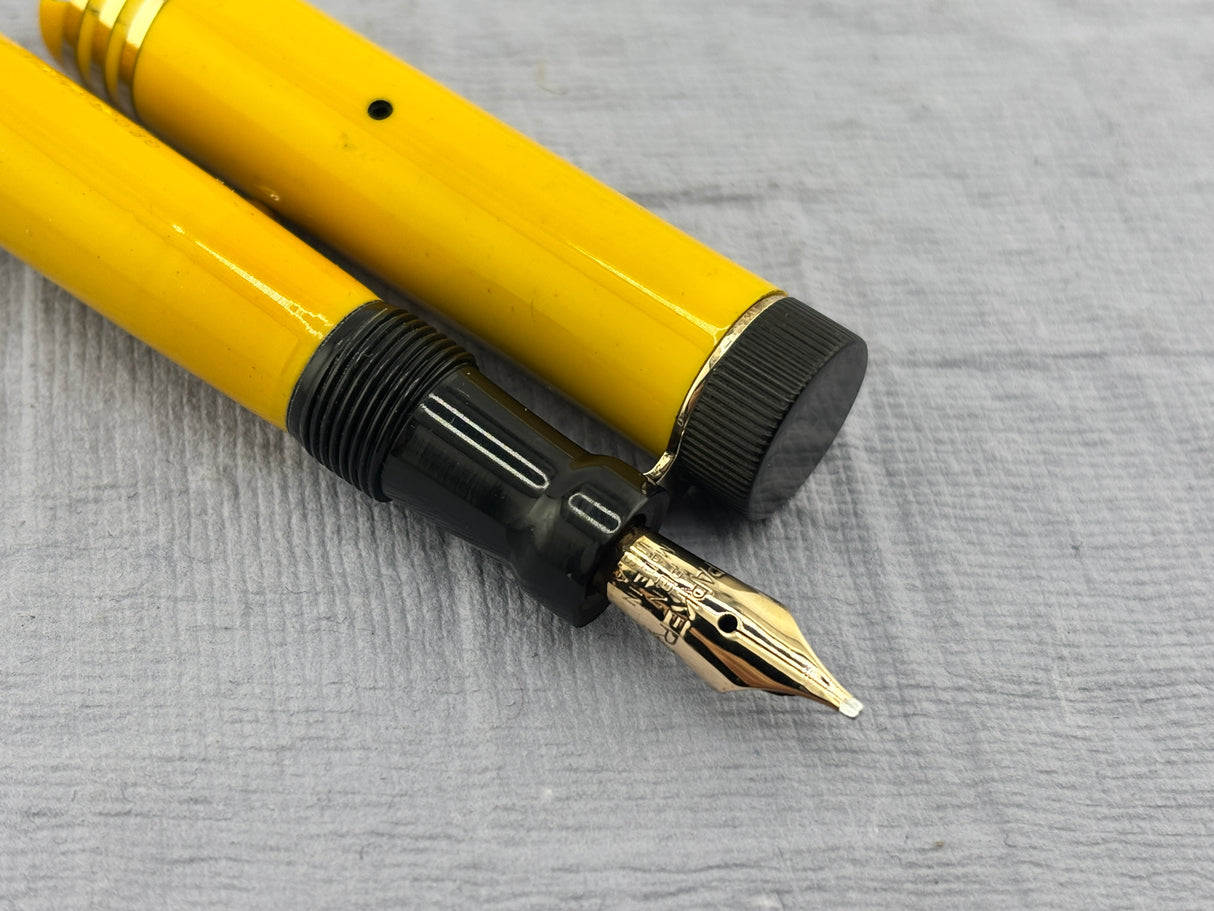Parker Duofold Juniorette Mandarin Fountain Pen