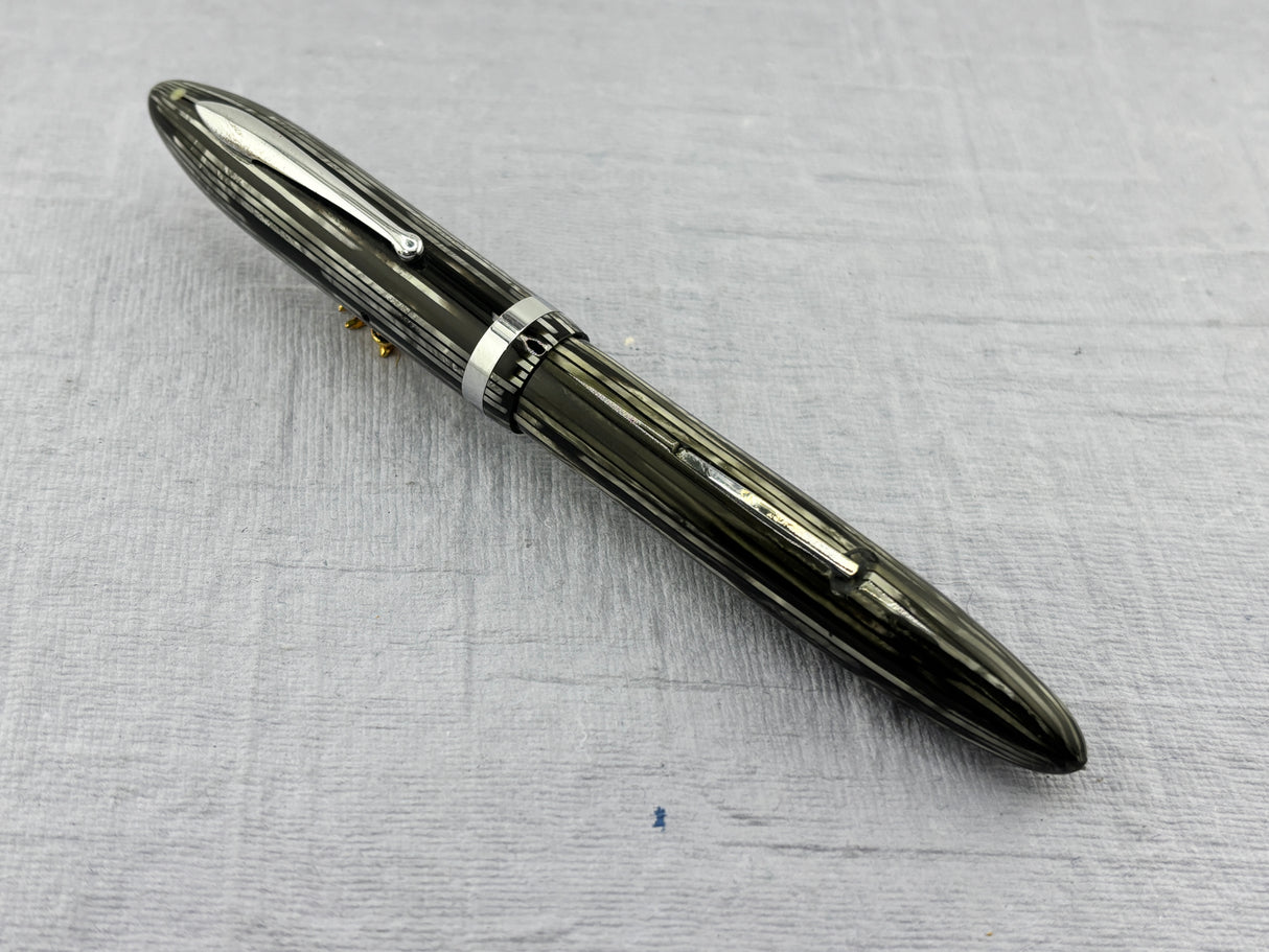 Sheaffer Balance Lifetime Senior Grey Striped - Fountain Pen