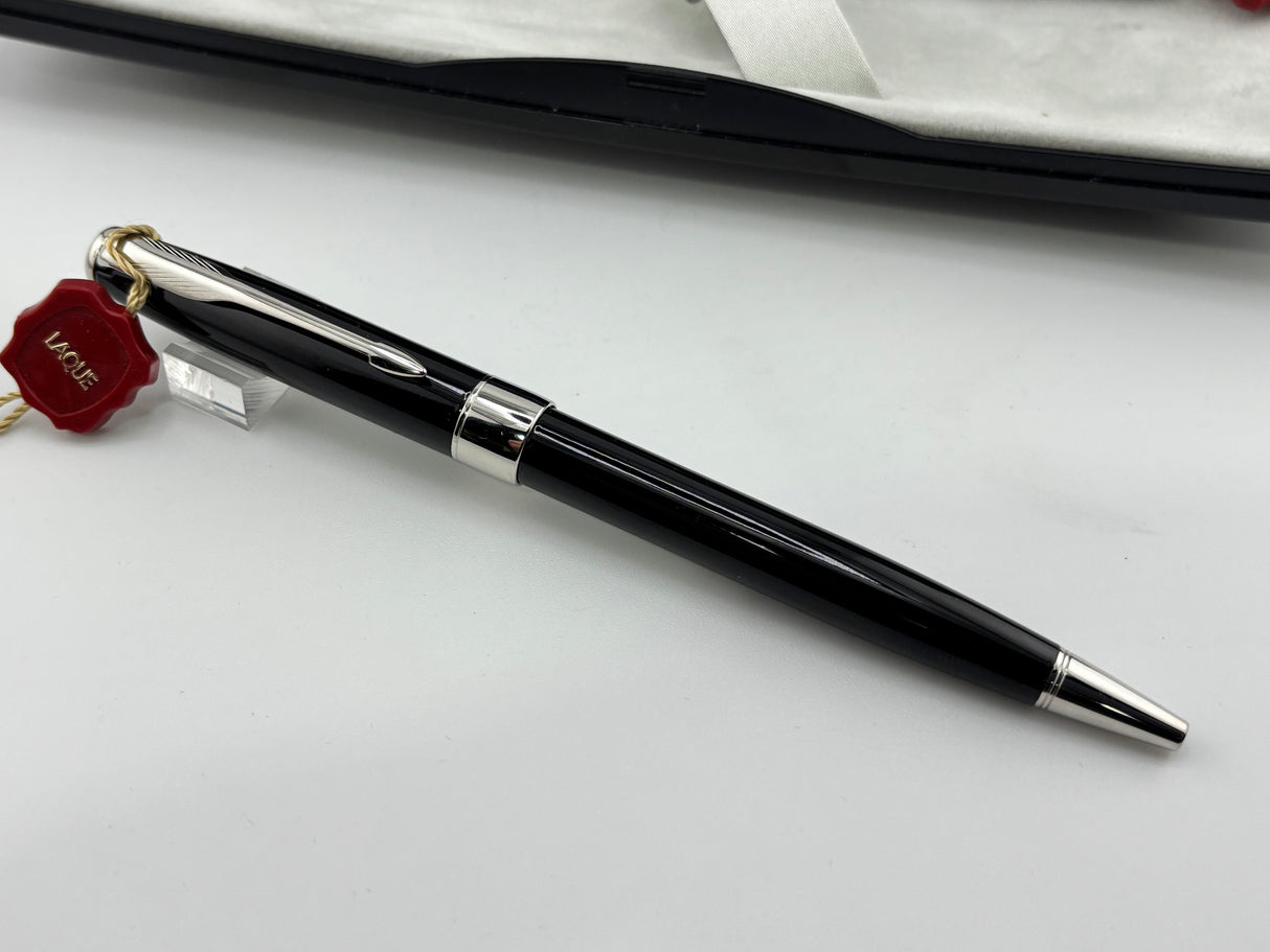Parker Sonnet Black lacquer chrome trims 18K750 gold nib - Fountain Pen and Ball Pen