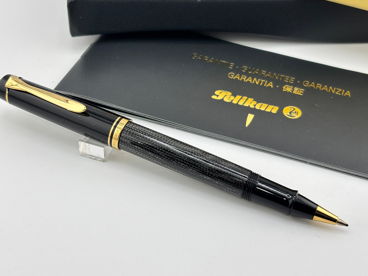 Pelikan R200 Lizard boxed circa 1999 - Roller ball