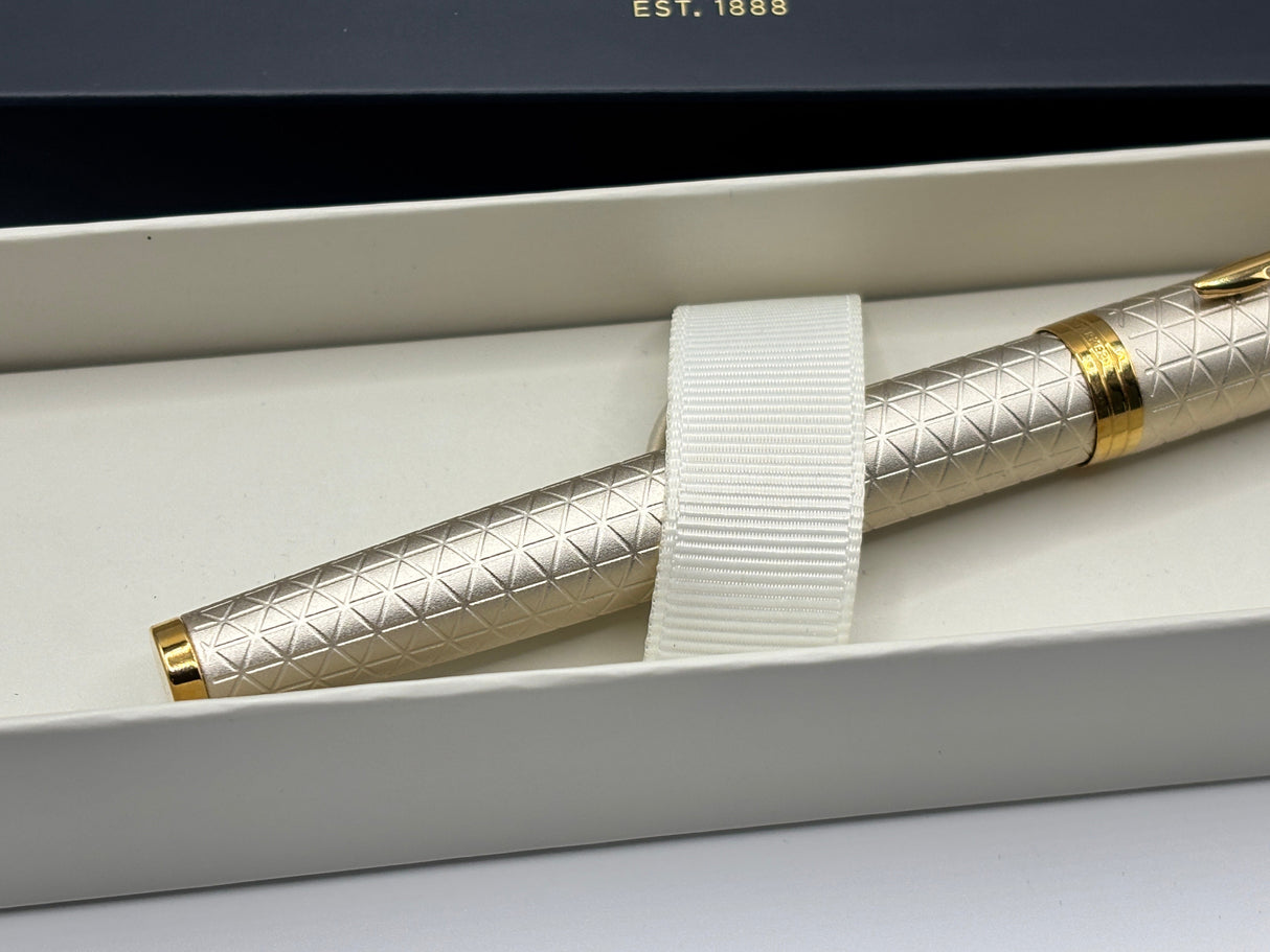 Parker IM Premium Warm Silver Champagne Gold trim - Fountain Pen