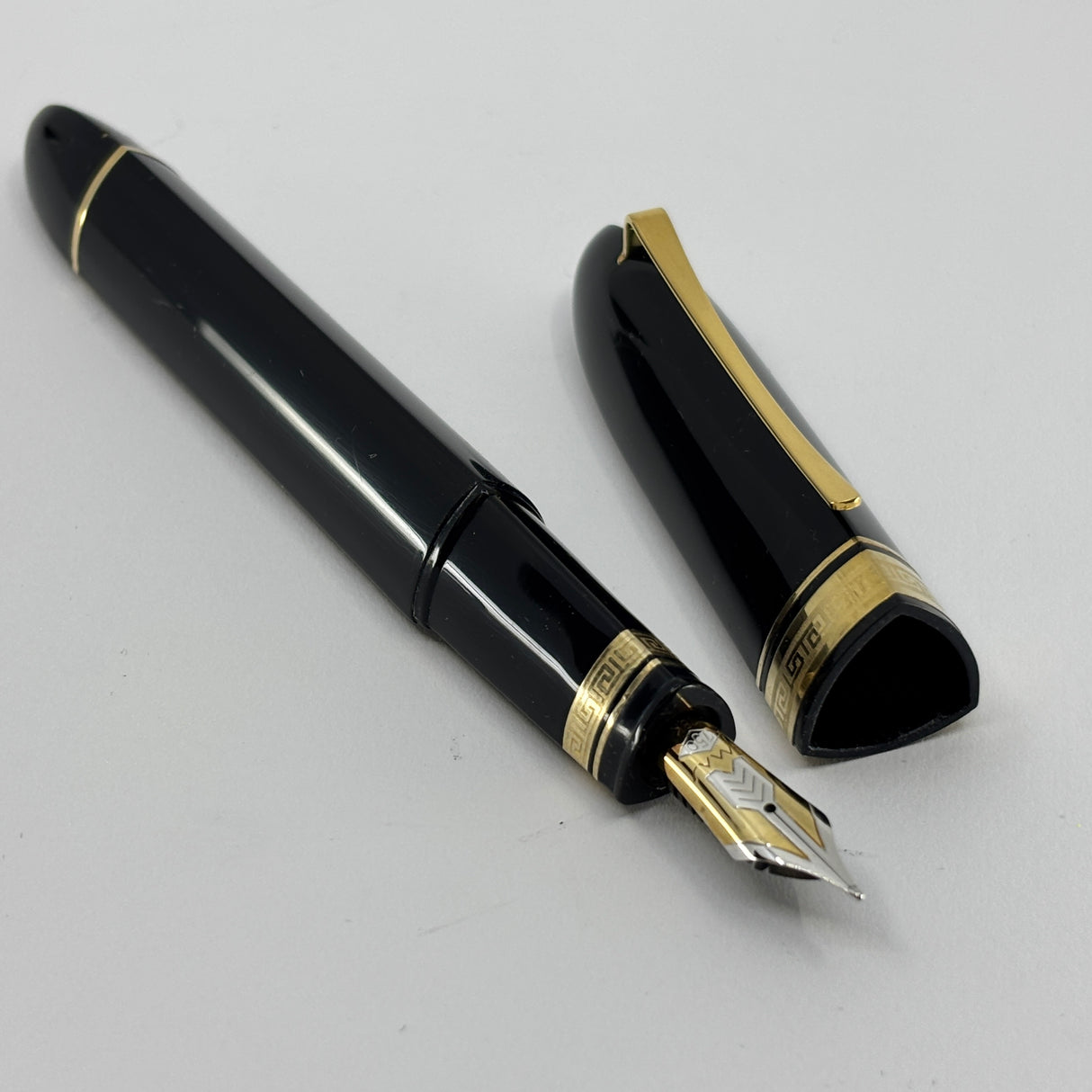 The ORIGINAL-LARGEST SIZE!! OMAS Dark Blue/Black #360 Oversized Triangulated Fountain Pen - Medium 18kt Gold Nib