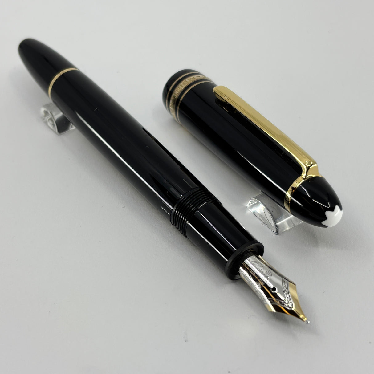 Montblanc Black Meisterstuck #146 LeGrand Fountain Pen - Fine 14kt Gold Nib