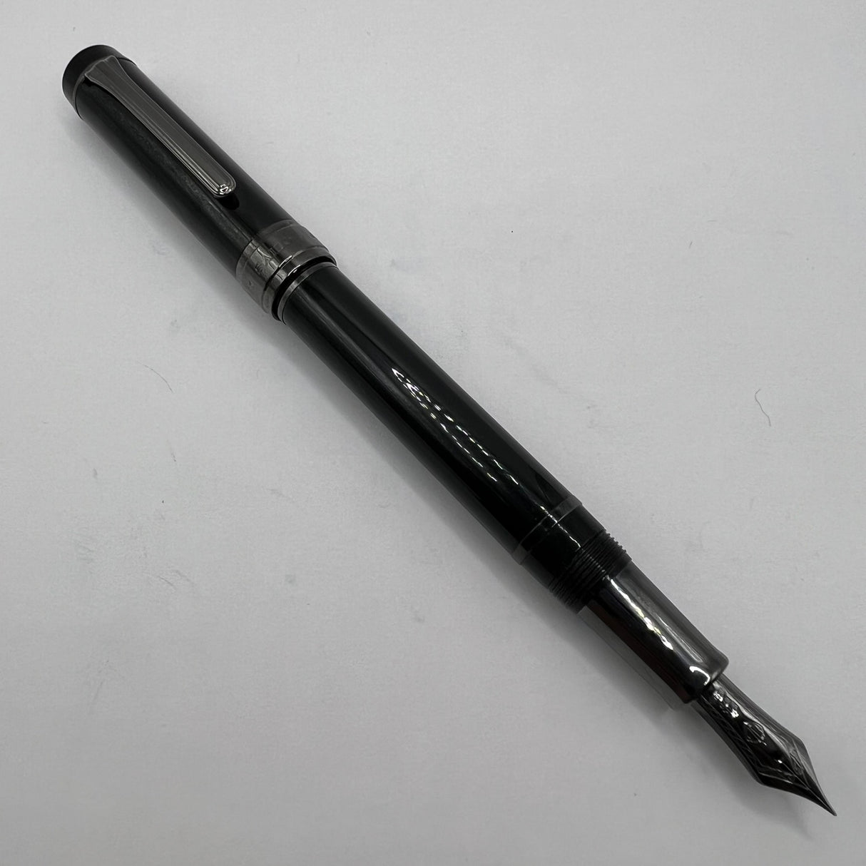 Sailor Cylint Black Stainless Steel Fountain Pen - Fine 21kt Gold Nib