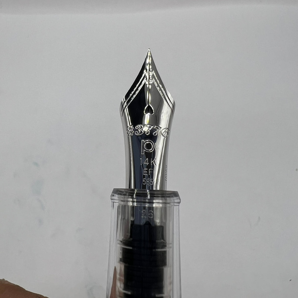 Platinum #3776 Century Fuji Unkei Fountain Pen - Kinu-Gumo (Limited Edition) - Extra Fine 14kt Gold Nib