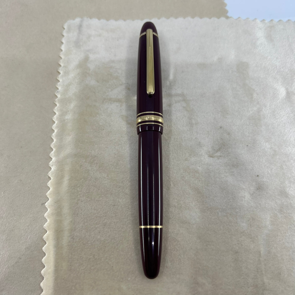 Montblanc Meisterstuck #162 Bordeaux Resin LeGrand Rollerball (with Flaw)