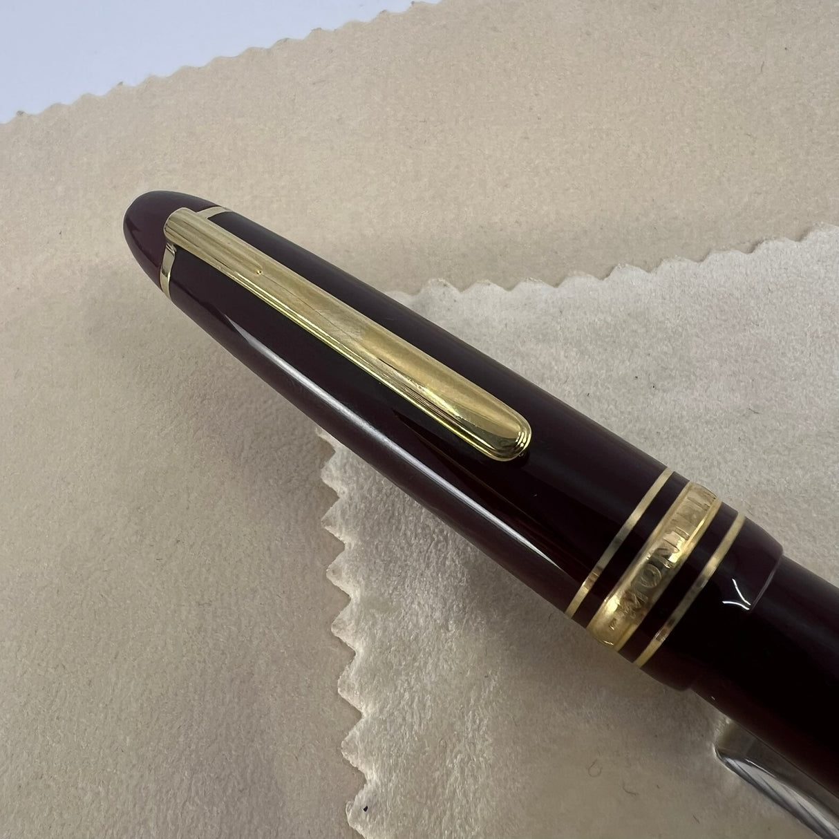 Montblanc Meisterstuck #162 Bordeaux Resin LeGrand Rollerball (with Flaw)
