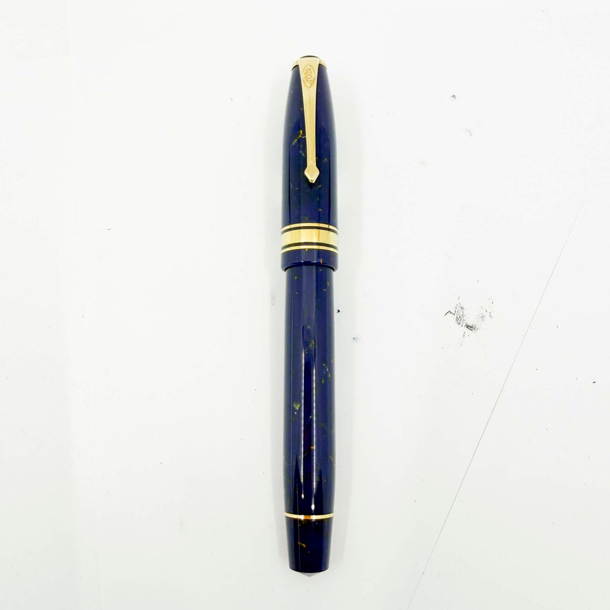 Conway Stewart 100 Sapphire Blue with Gold Flecks Fountain Pen - Double Broad 18kt Gold Nib