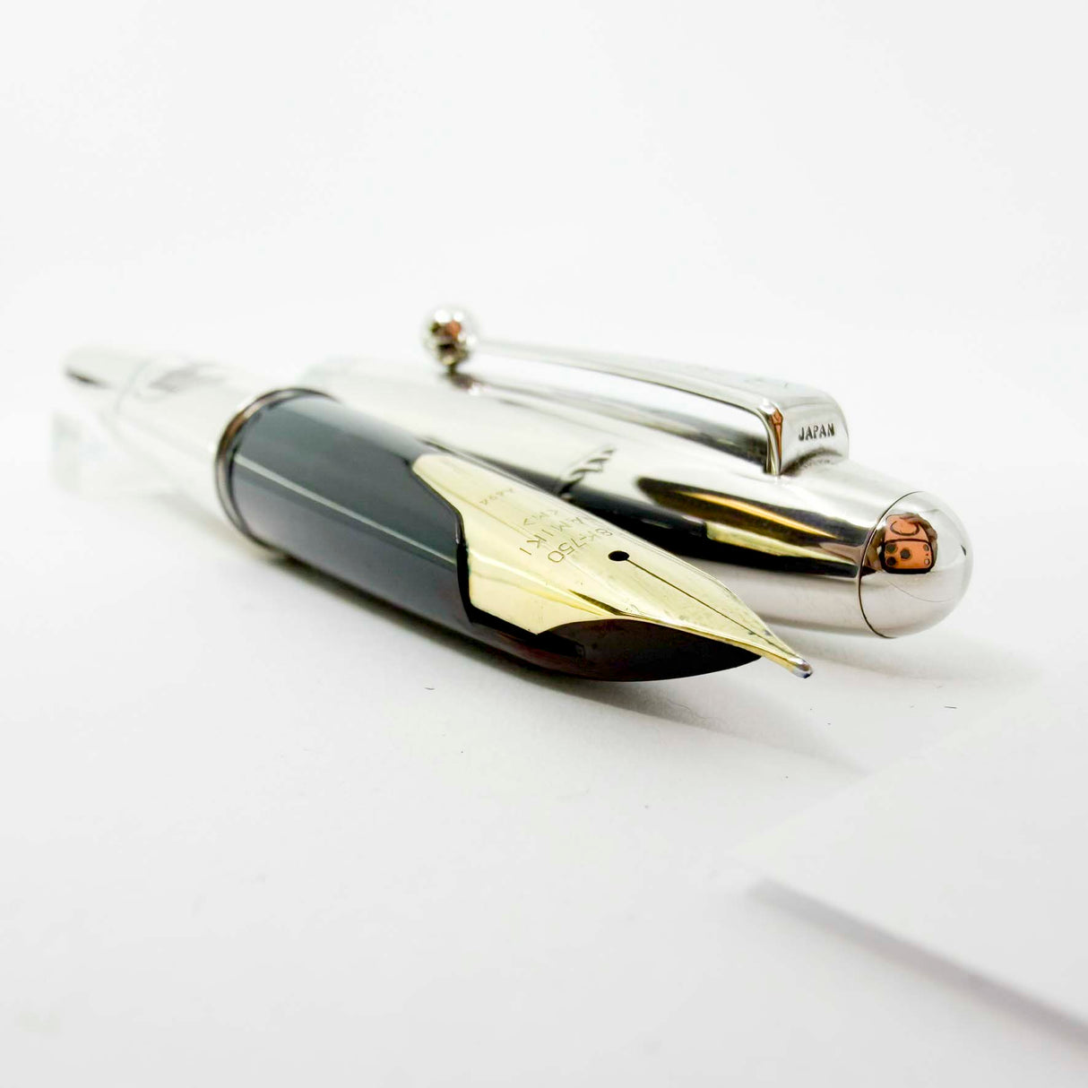 Pilot-Namiki Sterling Silver Crane Fountain Pen - Medium 18kt Gold Nib