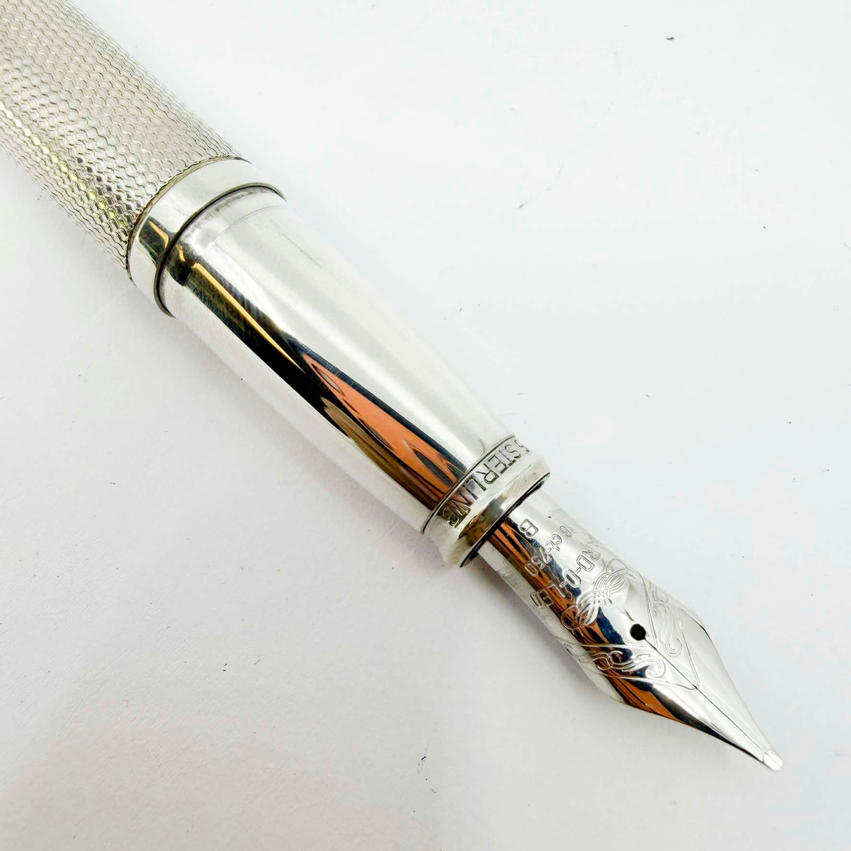 Yard-o-Led Sterling Silver Viceroy Grand Barley Fountain Pen - Broad 18kt Gold Nib