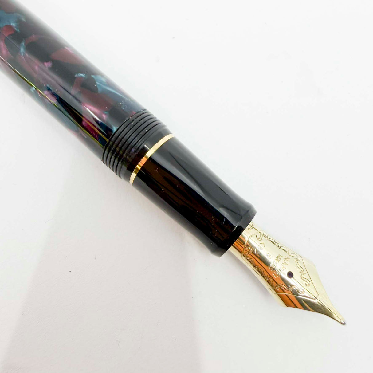 Pilot Namiki Marbled "Medley" Impressions Fountain Pen - Broad 14kt Gold Nib - Scarce in this Finish!