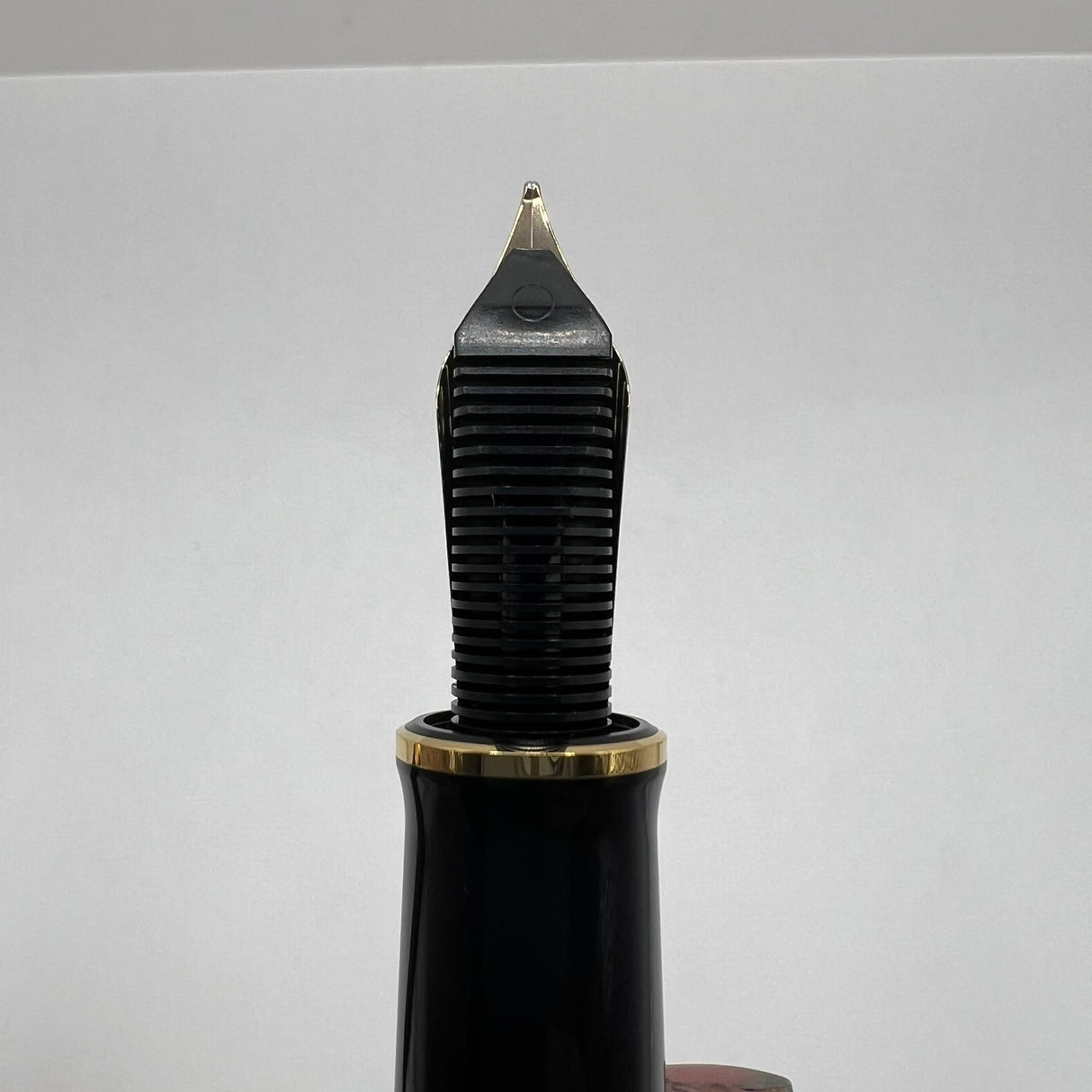 Pelikan Souveran Renaissance Brown M1000 Fountain Pen - Very Flexible Fine 18kt Gold Nib