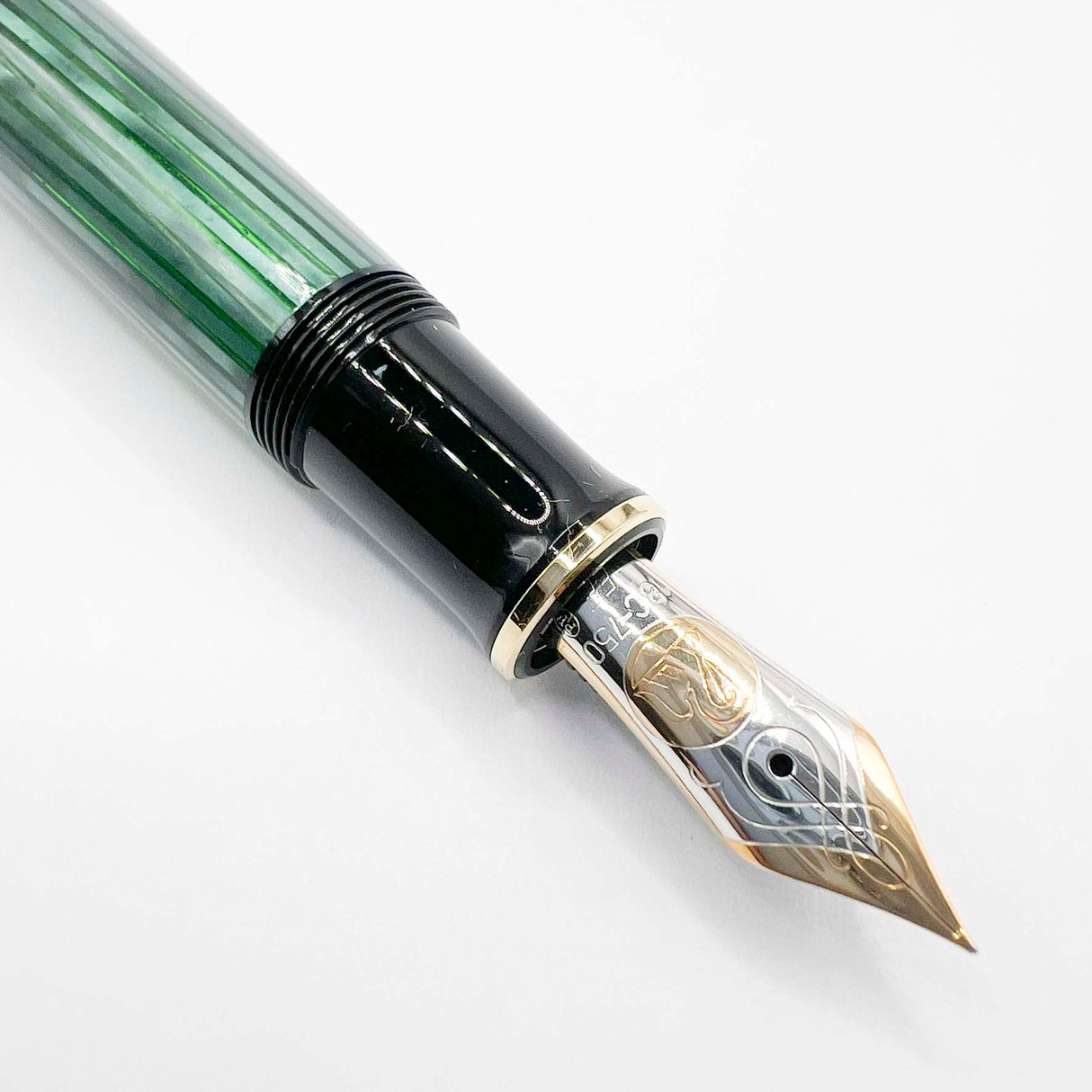 Pelikan M800 Souveran Black Cap & Green Striped Barrel Fountain Pen - Extra Fine 18kt Gold Nib