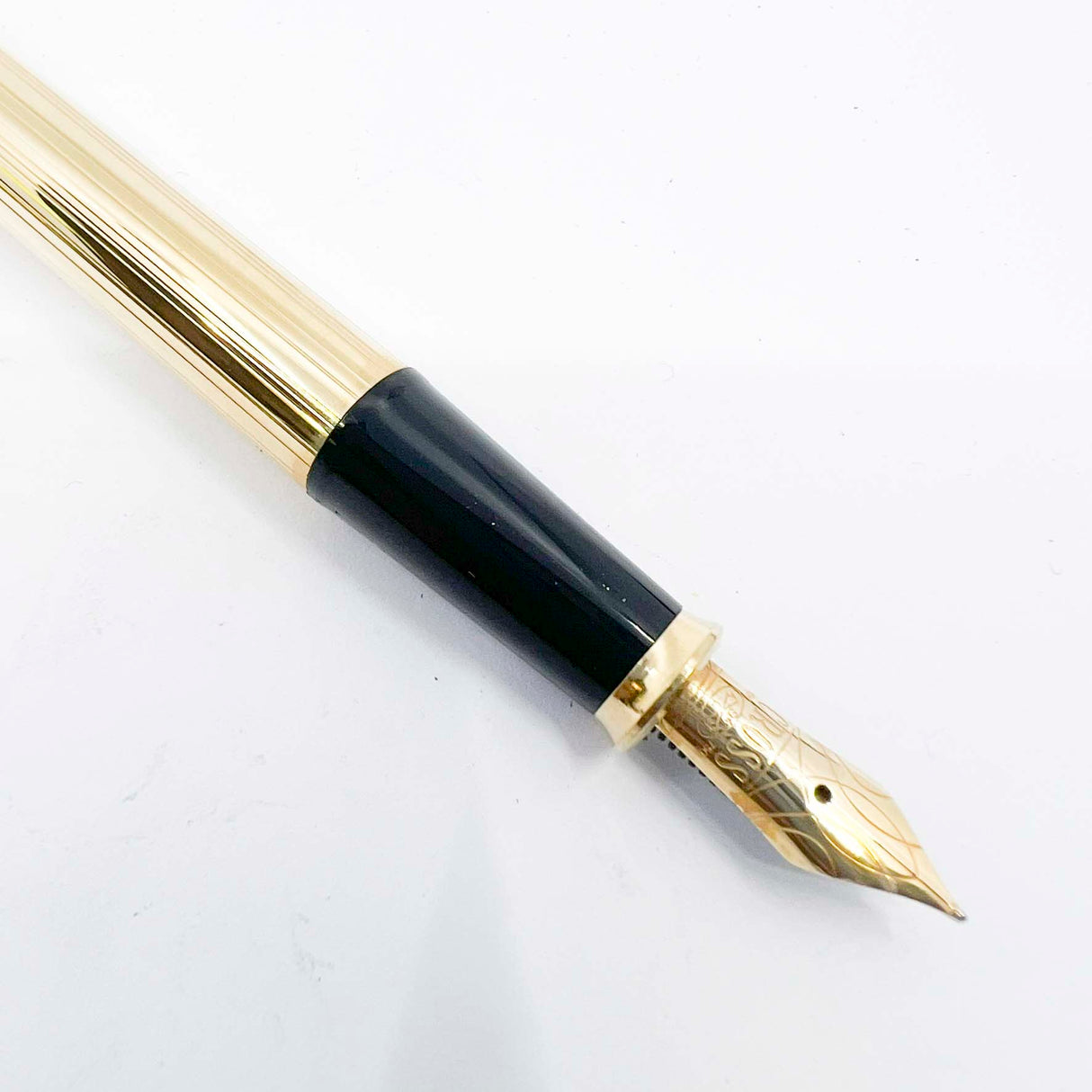 Cross Townsend 18kt Gold-Filled Fountain Pen - Made in USA - Fine 18kt Gold Nib
